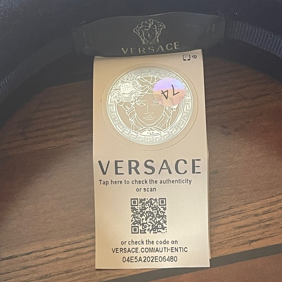 NWT VERSACE VELVET PADDED BLACK HEADBAND SIGNATURE GOLD MEDUSA HEAD SAFETY PINS - Picture 13 of 13